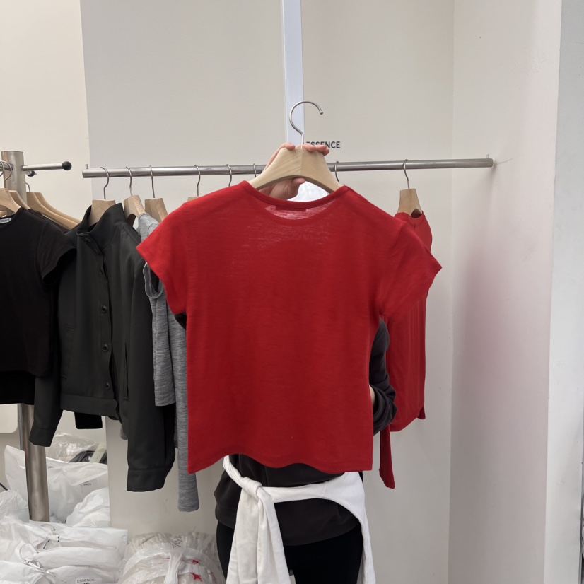 ESSENCE韓國直郵東大門實拍女裝新品休閑25春夏推薦T恤羊毛ESSENCET恤
