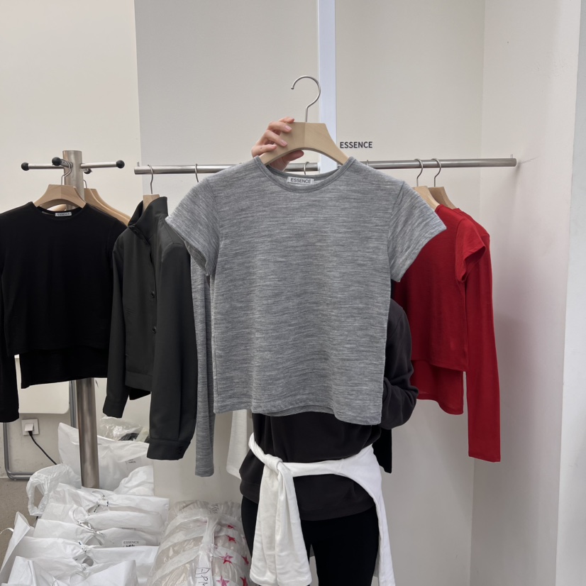 ESSENCE韓國直郵東大門實拍女裝新品休閑25春夏推薦T恤羊毛ESSENCET恤