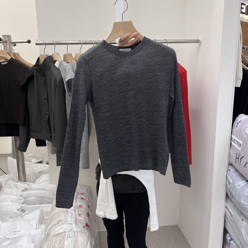 ESSENCE韓國直郵東大門實拍女裝新品休閑推薦時尚長袖T恤羊毛ESSENCE長袖T恤圖色3