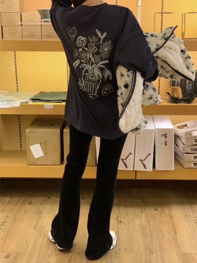 APPEAR韓國直郵東大門實拍女裝新款時尚推薦休閑熱賣長袖T恤APPEAR長袖T恤