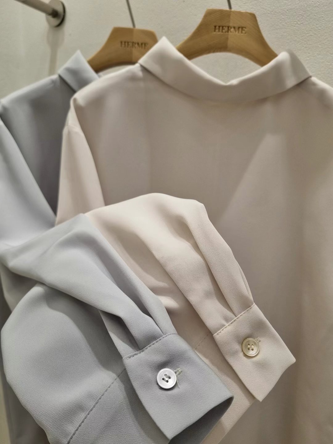 HERME韓國直郵東大門實拍女裝新品休閑職業推薦熱賣襯衫蕾絲衫HERME襯衫/蕾絲衫