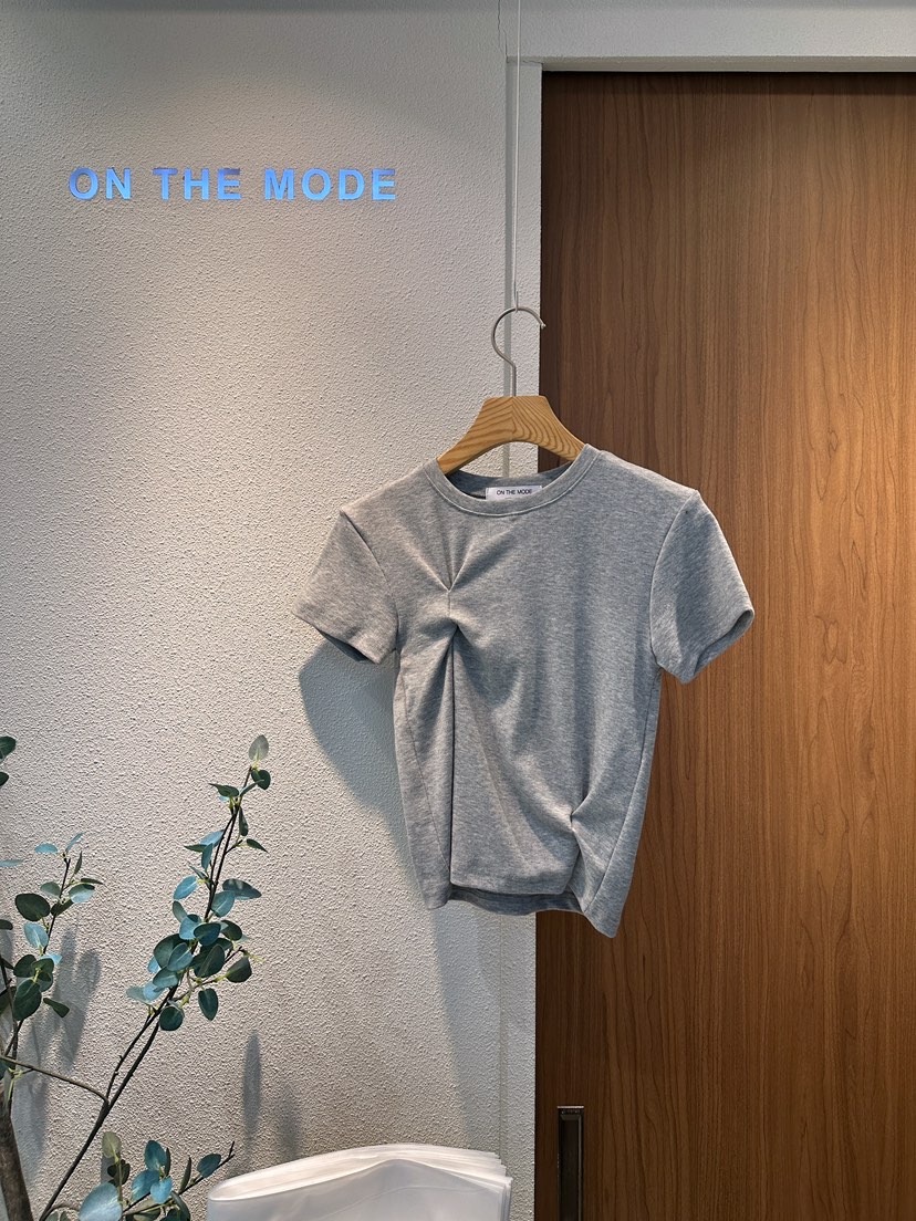 ON THE MODE韓國直郵女士新品真品人氣25春夏熱賣推薦T恤ON THE MODET恤