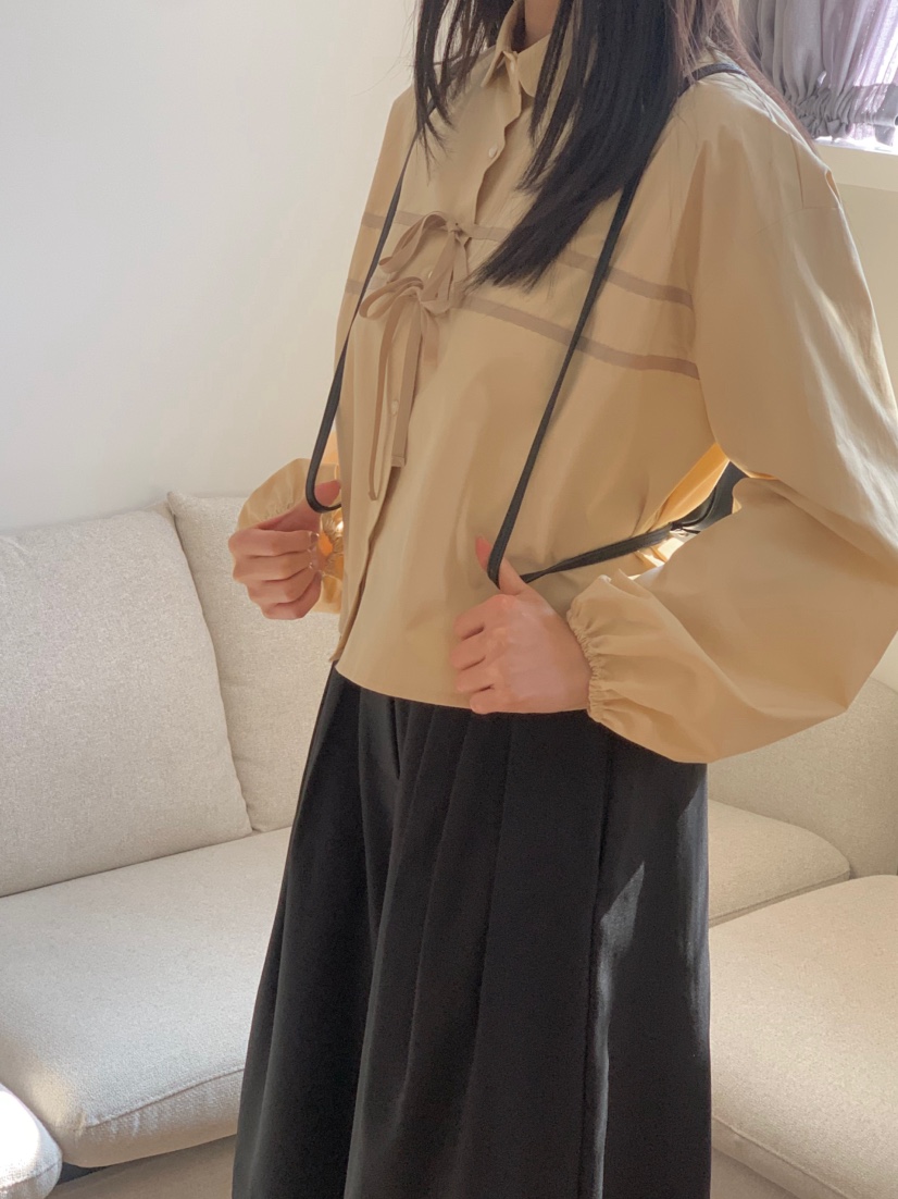 BEFORE SUNRISE韓國直郵女裝新品25春夏推薦時尚襯衫蕾絲衫BEFORE SUNRISE襯衫/蕾絲衫