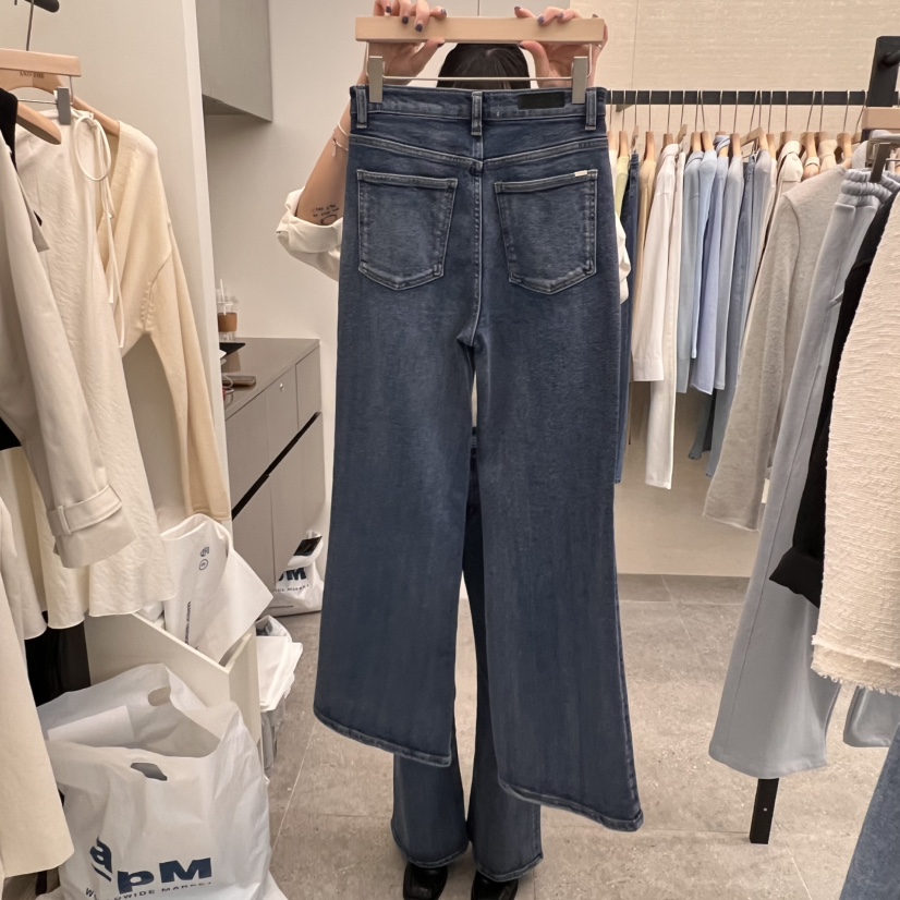 AND THE韓國直郵女裝新品推薦人氣休閑25春夏時尚職業牛仔褲AND THE牛仔褲