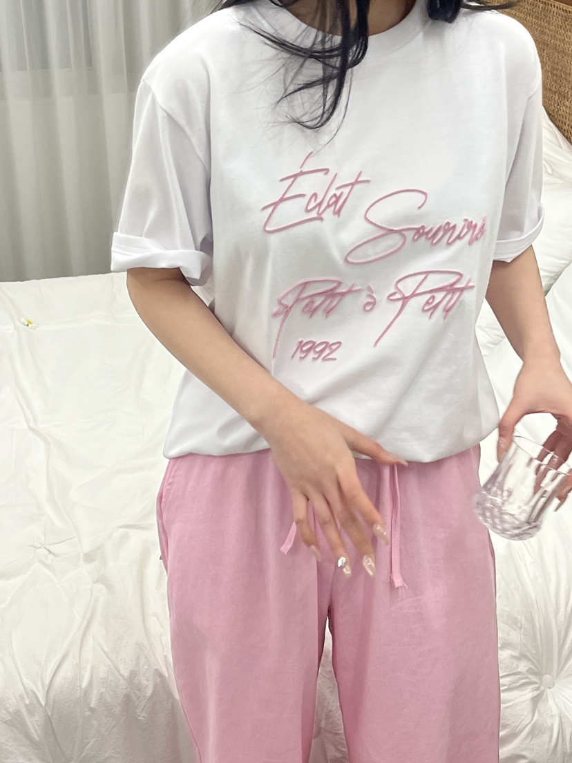 A.CES東大門實拍女裝新款休閑熱賣真品人氣職業25春夏時尚T恤A.CEST恤