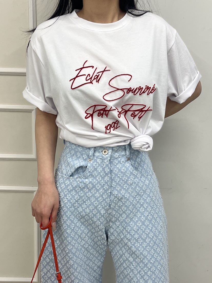 A.CES東大門實拍女裝新款休閑熱賣真品人氣職業25春夏時尚T恤A.CEST恤