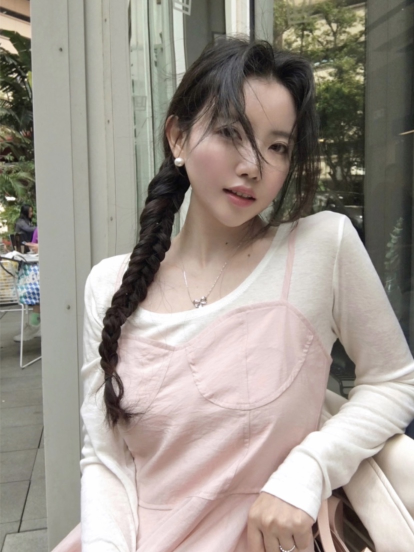 MEMO CLASSIC韓國代購女士新品25春夏時尚職業真品人氣連衣裙MEMO CLASSIC連衣裙