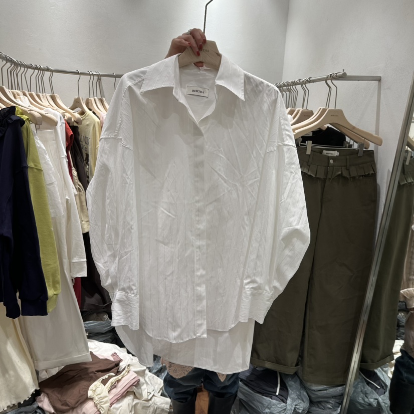 BERTHA韓國直郵女裝新品熱賣休閑25春夏職業襯衫蕾絲衫寬松BERTHA襯衫/蕾絲衫圖色3