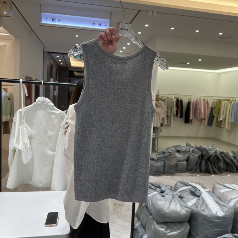 POUCH東大門實拍女士新款推薦25春夏人氣真品時尚職業吊帶背心POUCH吊帶/背心