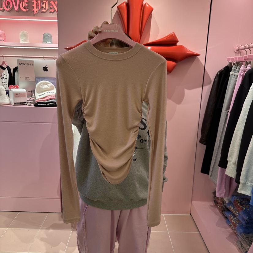 LOVE PINK韓國直郵女裝新款熱賣休閑真品時尚長袖T恤奶油色LOVE PINK長袖T恤圖色2