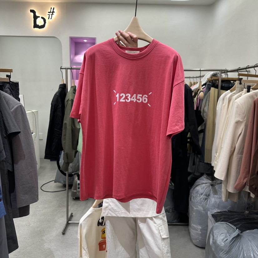 BISHOP韓國直郵東大門代購女裝新款熱賣休閑職業25春夏推薦T恤b#/BISHOPT恤圖色2