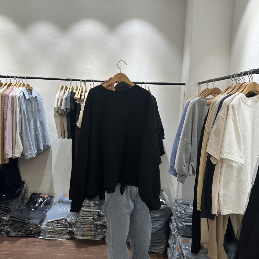 EPIC-S韓國直郵東大門代購女裝新品時尚人氣熱賣25春夏衛衣EPIC-S衛衣