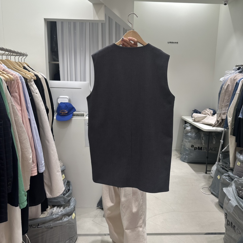 URBANE-P韓國直郵東大門實拍女裝新品熱賣時尚人氣職業馬甲URBANE-P馬甲