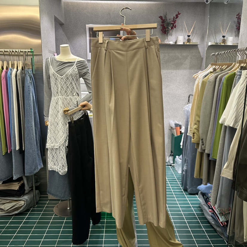 BABYTOUCH韓國直郵東大門實拍女裝新品休閑熱賣25春夏休閑褲BABYTOUCH休閑褲圖色2