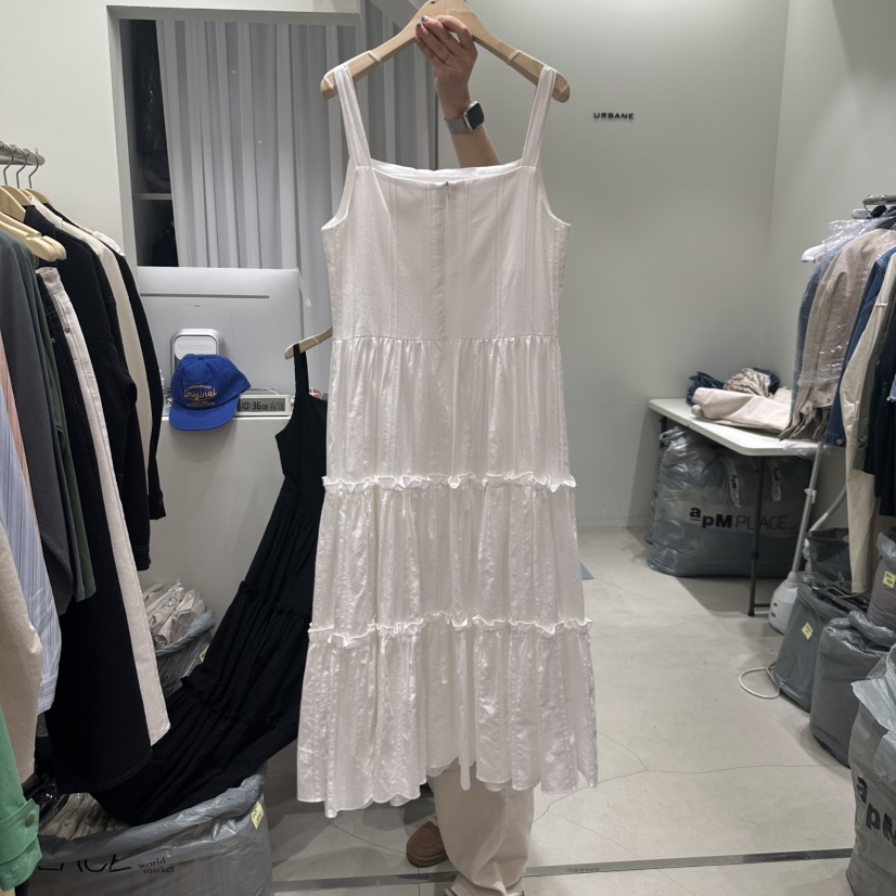 URBANE-P韓國直郵東大門實拍女裝新款25春夏時尚職業連衣裙URBANE-P連衣裙