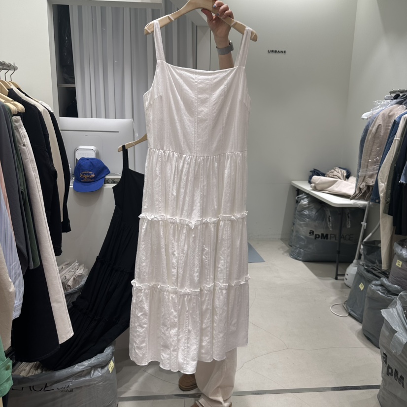 URBANE-P韓國直郵東大門實拍女裝新款25春夏時尚職業連衣裙URBANE-P連衣裙