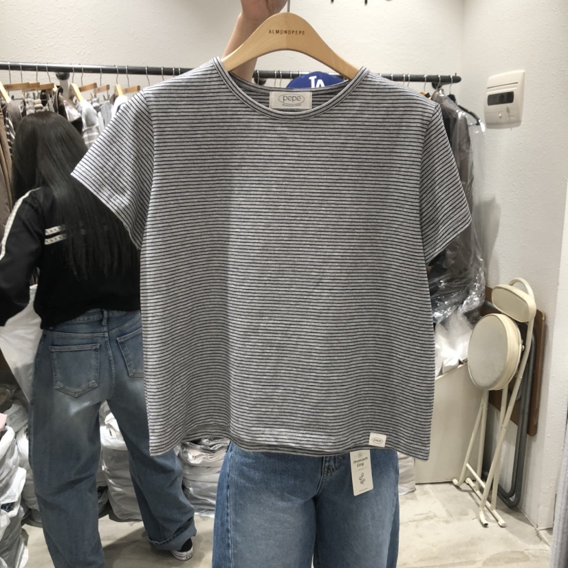ALMOND PEPE韓國直郵東大門實拍女裝新品熱賣時尚25春夏T恤ALMOND PEPET恤圖色3