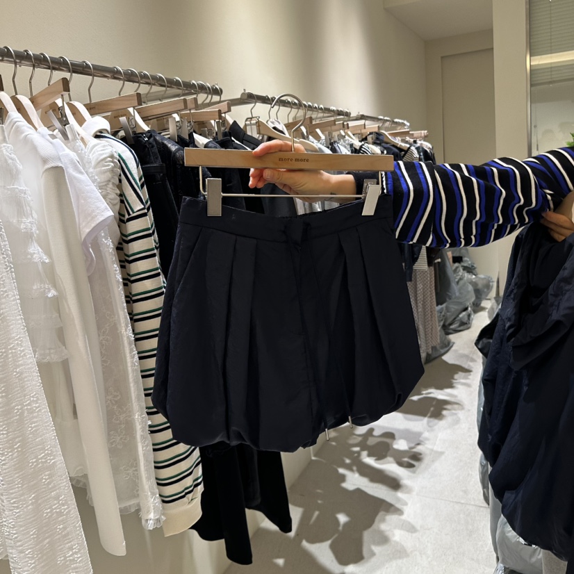 MOREMORE韓國㊣直郵東大門代購女裝新品人氣推薦時尚休閑短褲more more短褲圖色2