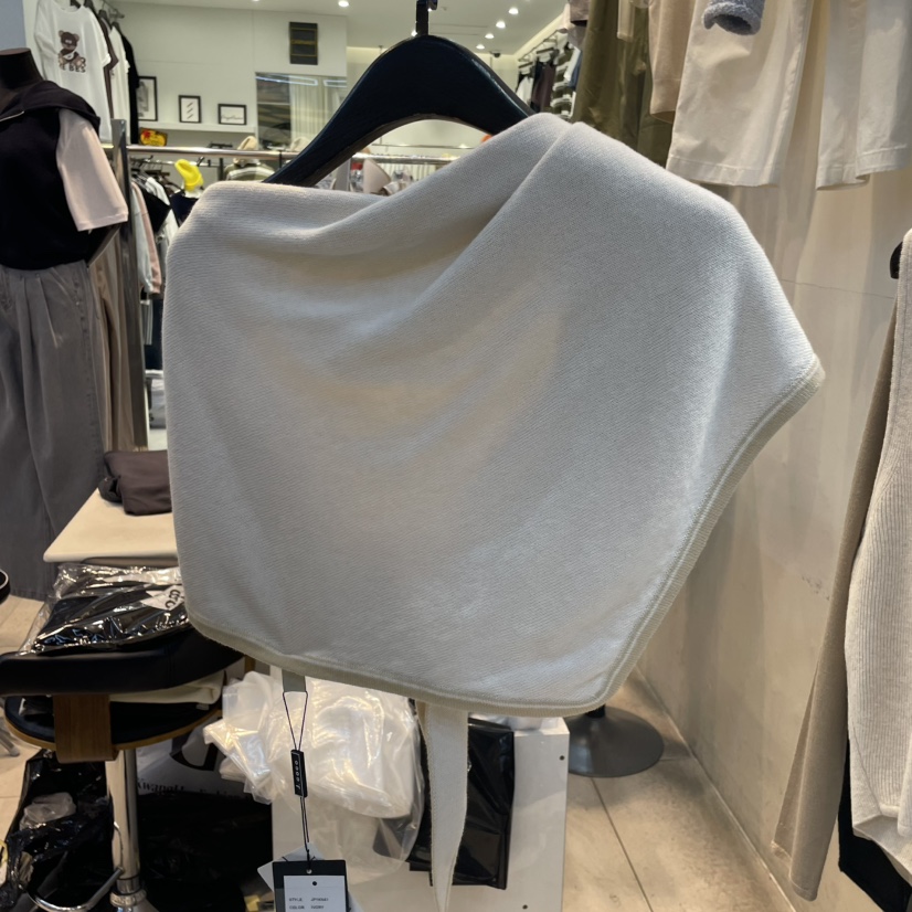 J COCO韓國直郵㊣東大門實拍女裝新品推薦職業熱賣圍巾披肩J COCO圍巾/披肩