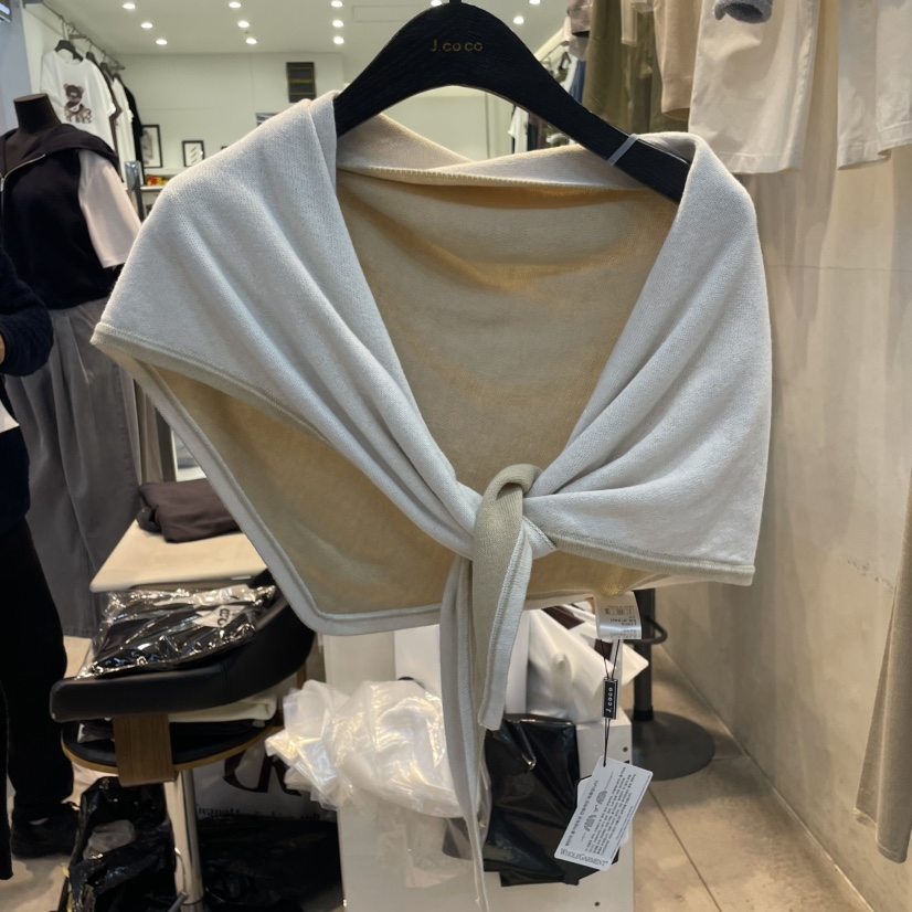 J COCO韓國直郵㊣東大門實拍女裝新品推薦職業熱賣圍巾披肩J COCO圍巾/披肩圖色1