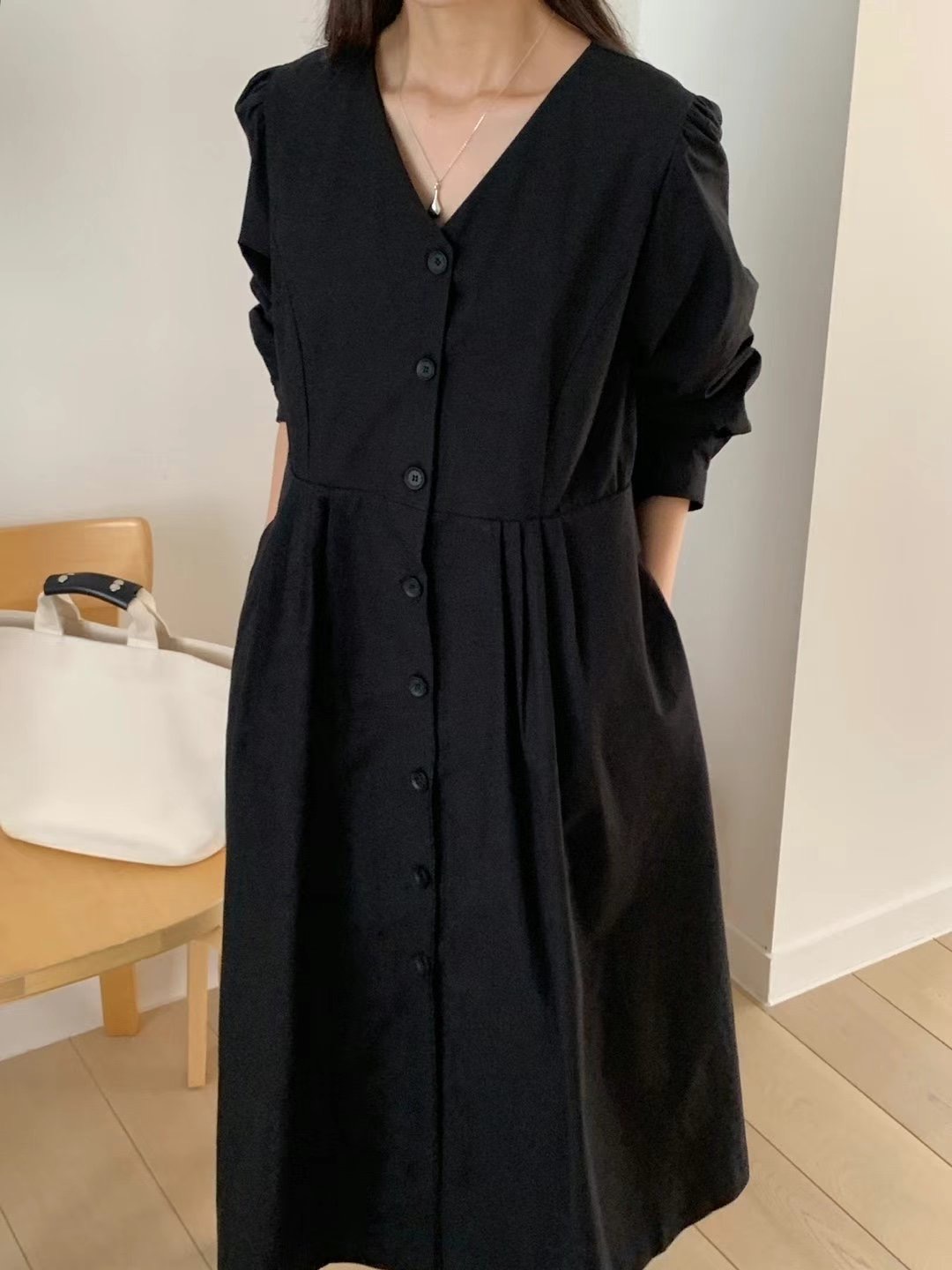 BASIC FEMME-베이직팜므-OT東大門直郵女裝新品休閑連衣裙褶皺BASIC FEMME連衣裙圖色2