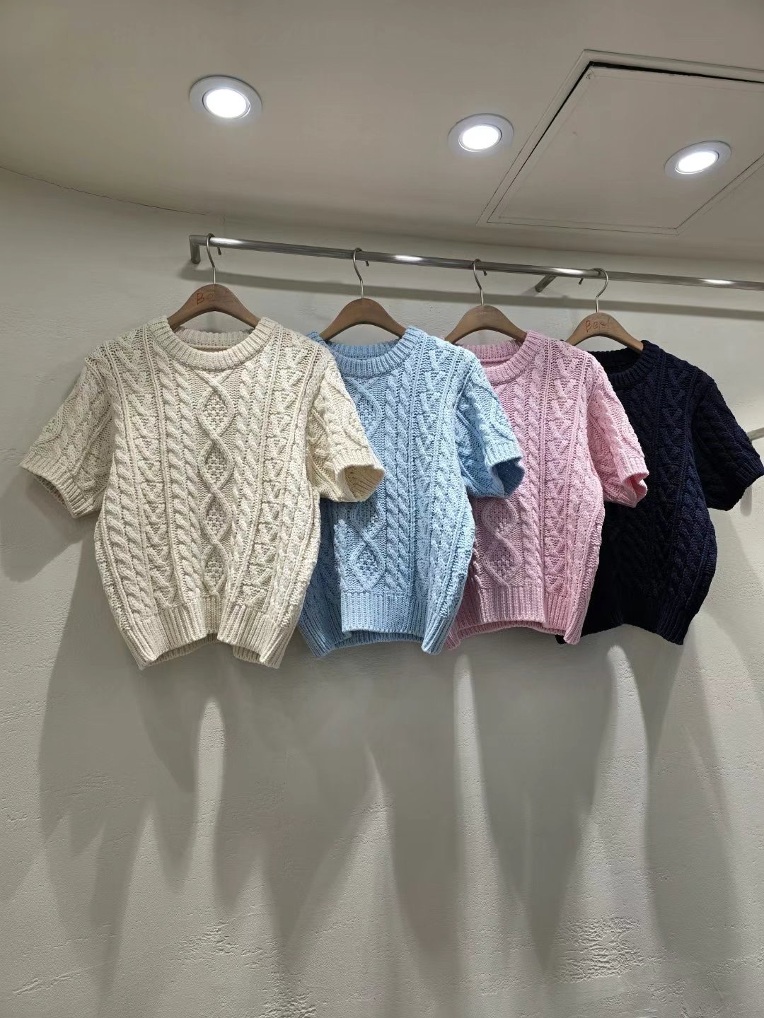 BASIC FEMME-베이직팜므-OT東大門實拍女士新品熱賣針織衫BASIC FEMME針織衫