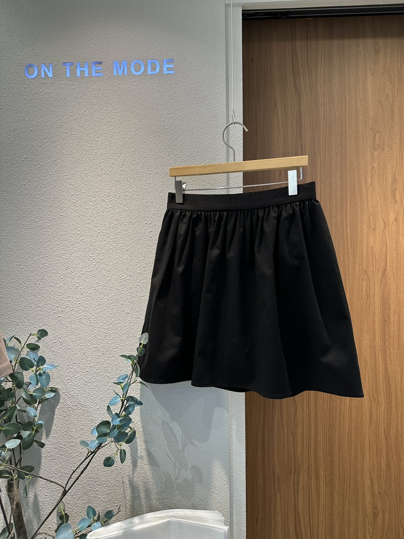 ON THE MODE韓國直郵㊣東大門實拍女裝新品熱賣時尚推薦裙褲ON THE MODE裙褲圖色1