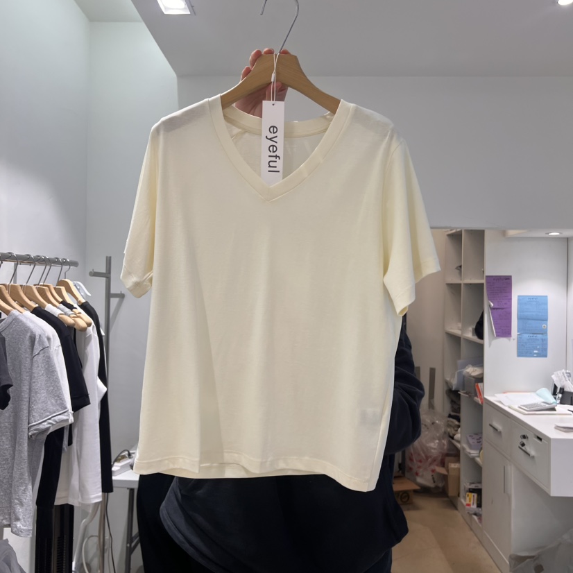 EYEFUL-Q韓國直郵㊣女裝新品推薦時尚人氣休閑熱賣25春夏T恤eyefulT恤圖色2