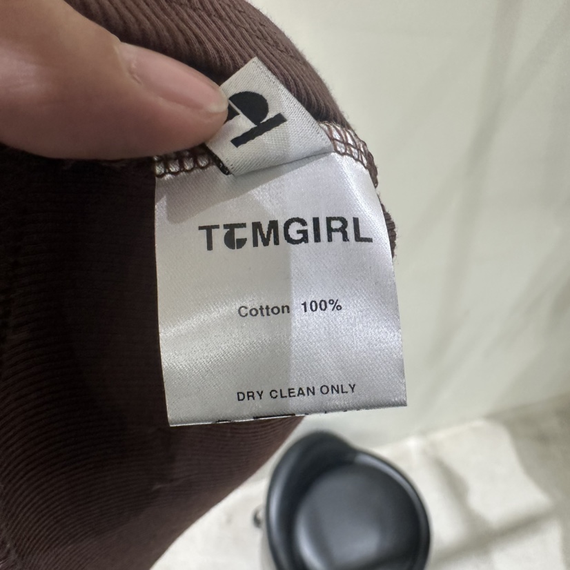 TOMGIRL韓國直郵㊣東大門實拍女裝新品人氣休閑推薦吊帶背心TOMGIRL吊帶/背心