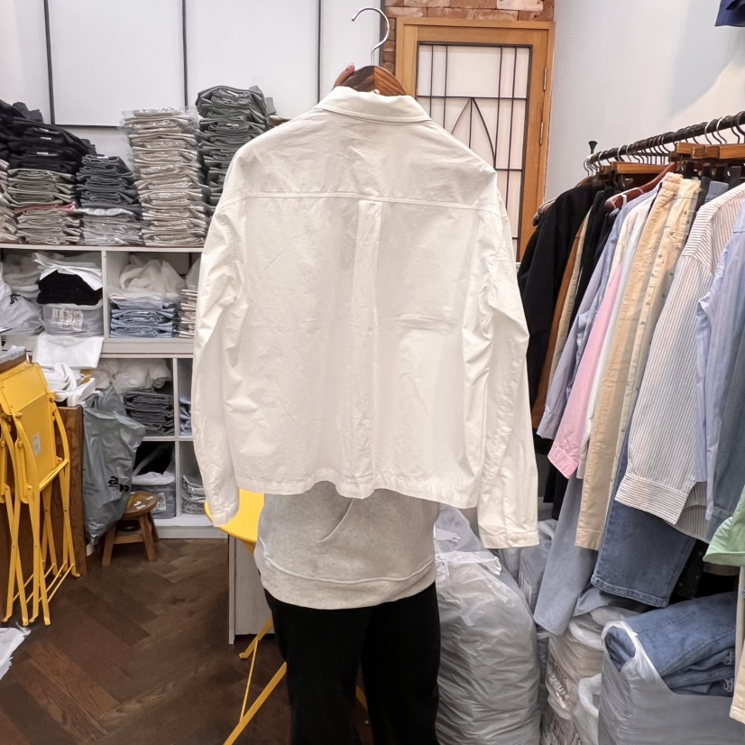 DELI JENNY韓國代購女士新品推薦25春夏真品熱賣襯衫蕾絲衫THERE襯衫/蕾絲衫