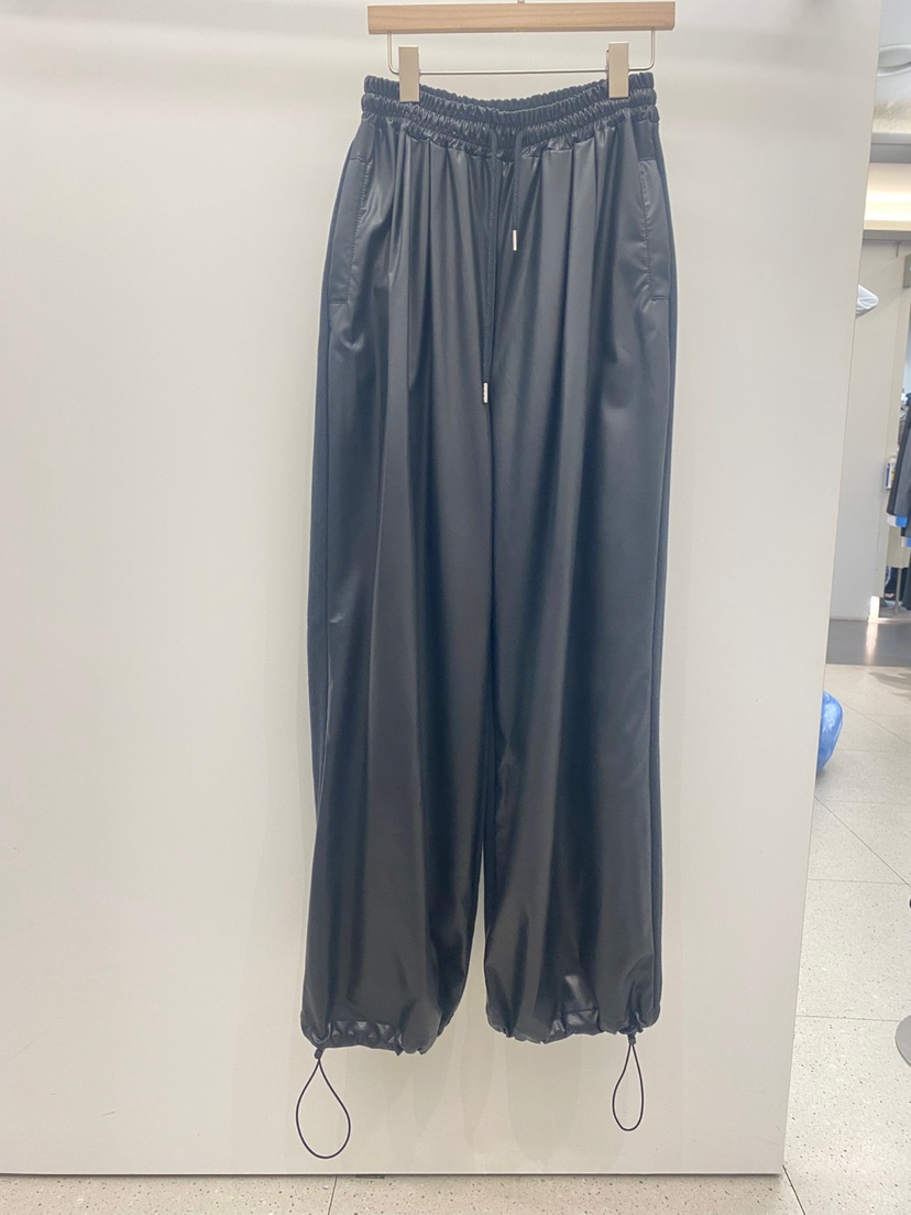 NYLON韓國直郵女士新品25春夏時尚推薦人氣職業真品熱賣休閑褲NYLON休閑褲圖色2