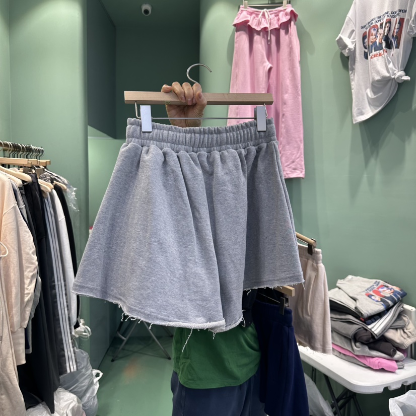ROMANTIC NEWYORK東大門代購女裝新品時尚25春夏真品熱賣短褲ROMANTIC NEWYORK短褲