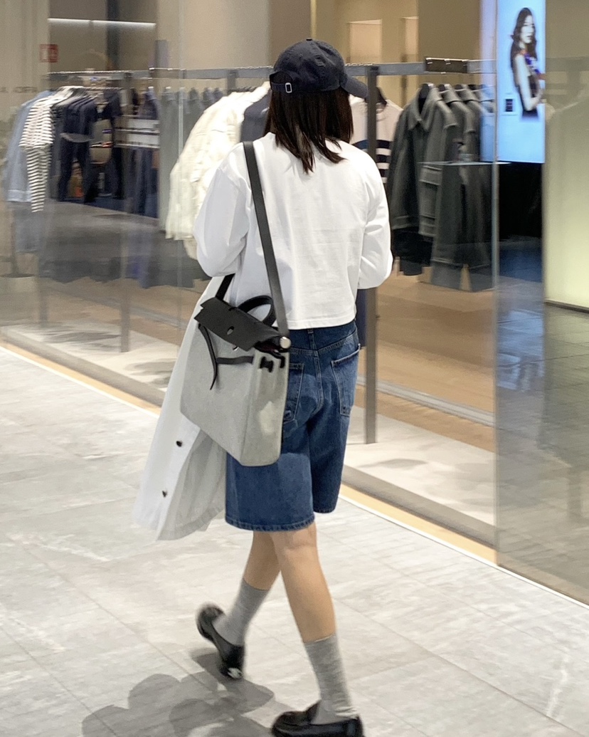 COURGETTE直郵韓國代購㊣女裝新款時尚25春夏推薦休閑長袖T恤COURGETTE長袖T恤