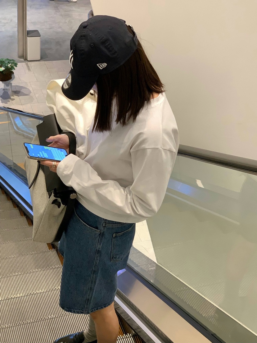COURGETTE直郵韓國代購㊣女裝新款時尚25春夏推薦休閑長袖T恤COURGETTE長袖T恤