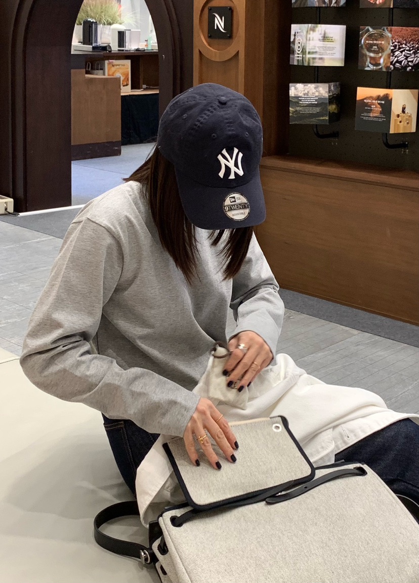 COURGETTE直郵韓國代購㊣女裝新款時尚25春夏推薦休閑長袖T恤COURGETTE長袖T恤