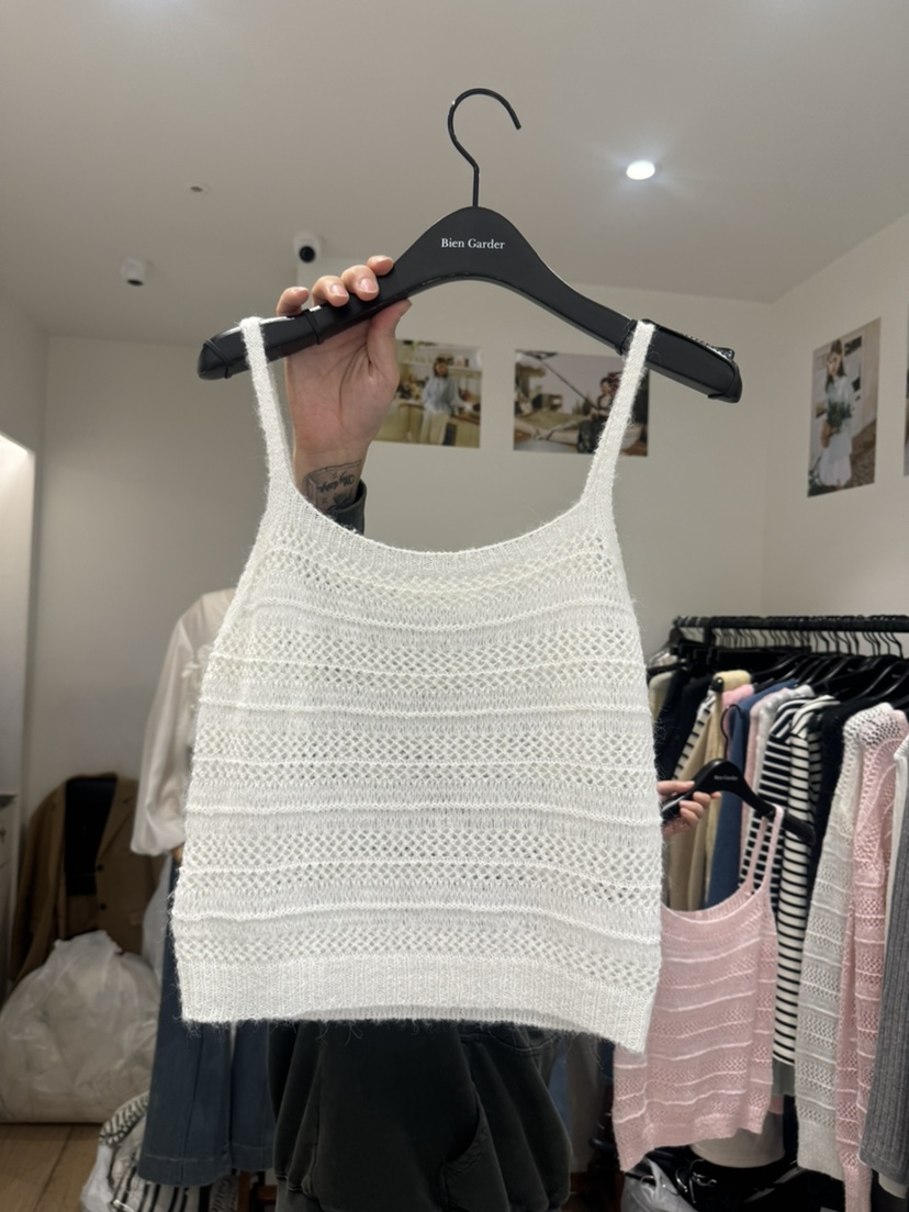 BIEN GARDER韓國直郵㊣女裝新款熱賣時尚25春夏吊帶背心馬海毛BIEN GARDER吊帶/背心