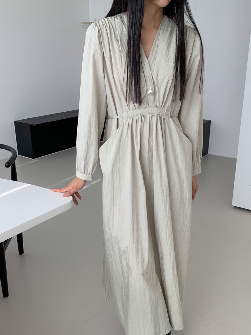 GOYOU韓國直郵㊣女裝新品人氣25春夏時尚職業推薦熱賣連衣裙de goyou連衣裙