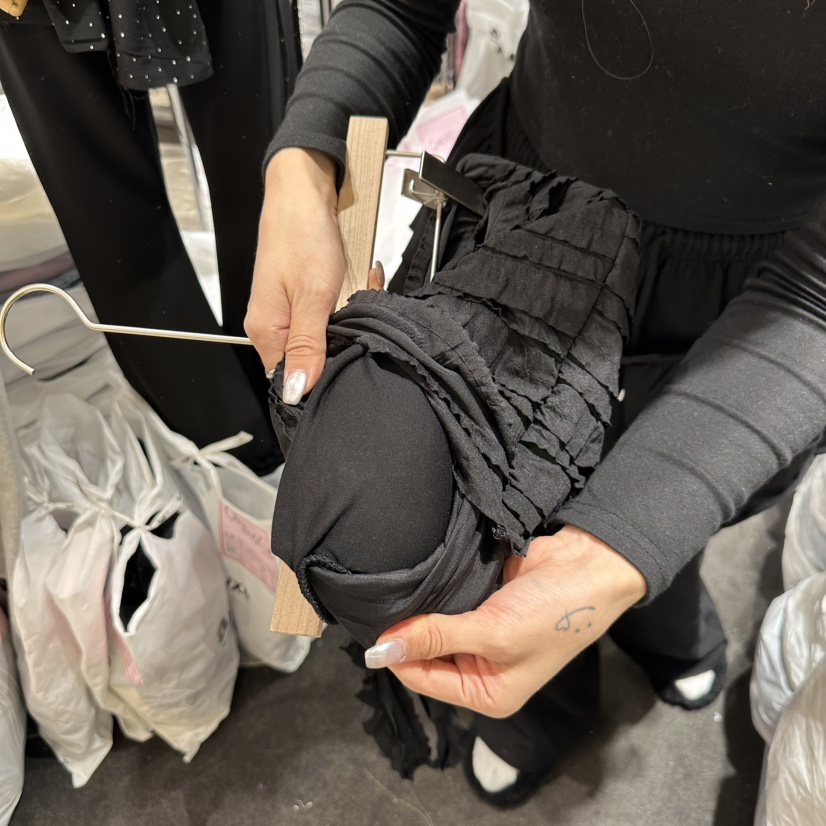 OUR MINUTE韓國㊣直郵東大門代購女裝新品休閑吊帶背心含圍巾OUR MINUTE吊帶/背心