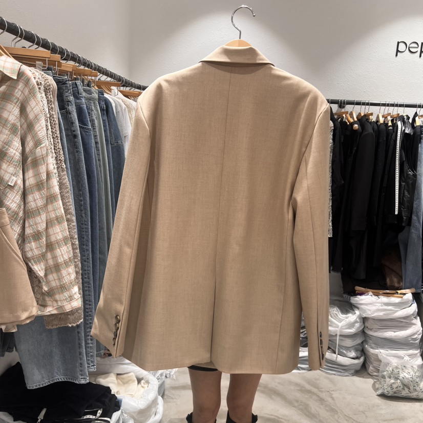 ALMOND PEPE韓國直郵㊣東大門實拍女裝新品時尚休閑熱賣夾克ALMOND PEPE夾克