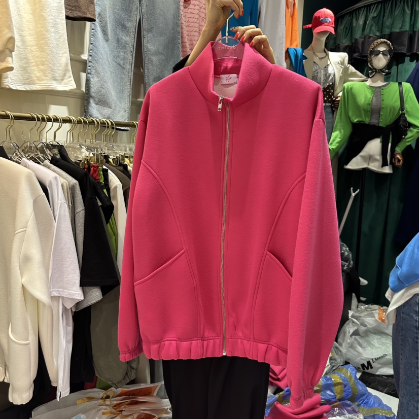 3COLOR(此品牌名稱會遭售假投訴,建議淘寶店鋪商品名稱中不要使用)韓國直郵㊣東大門實拍女裝新款人氣夾克Three color夾克
