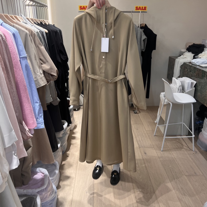 ARCHER韓國直郵㊣東大門實拍女裝新款時尚長款風衣包含腰帶連帽ARCHER長款風衣