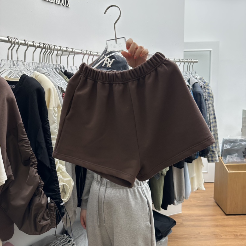 GABIZON東大門實拍女士新品休閑時尚人氣熱賣真品推薦職業短褲GABIZON短褲圖色1