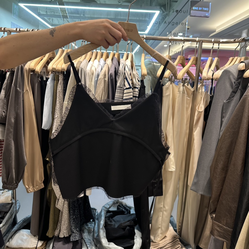 HONG.U韓國直郵女裝新品25春夏職業真品時尚人氣熱賣吊帶背心HONG.U吊帶/背心