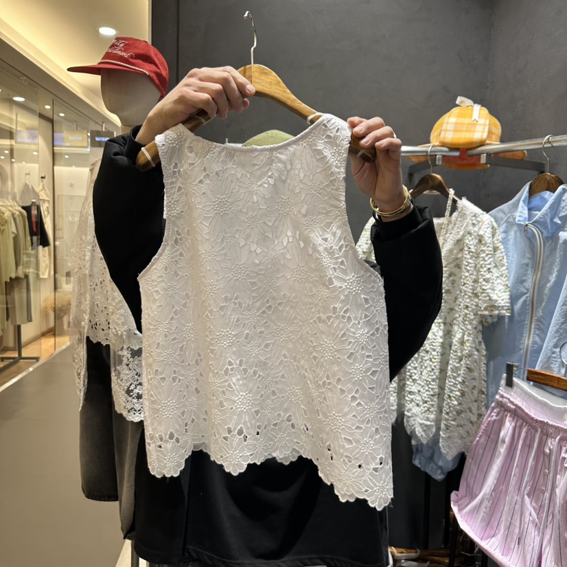 LADYBLACK韓國㊣直郵東大門代購女裝新款休閑時尚吊帶背心刺繡LADYBLACK吊帶/背心