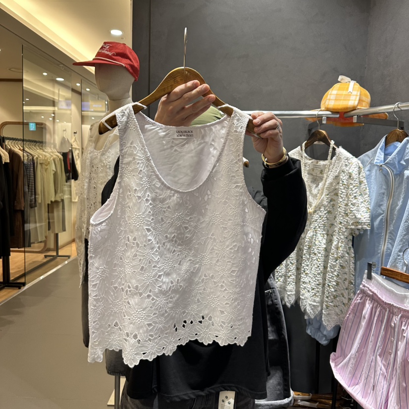 LADYBLACK韓國㊣直郵東大門代購女裝新款休閑時尚吊帶背心刺繡LADYBLACK吊帶/背心