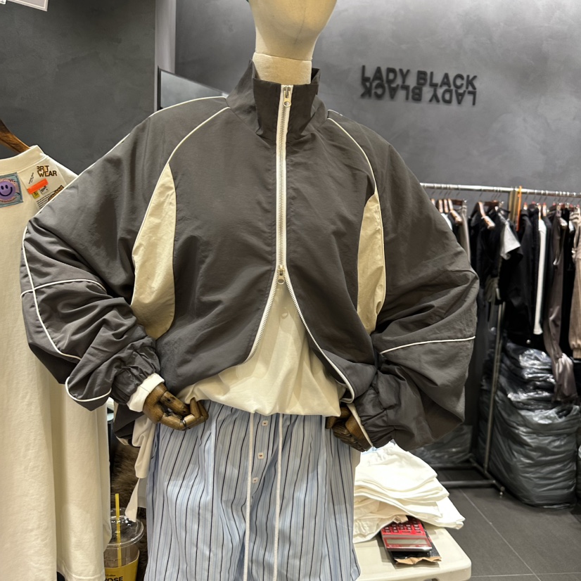 LADYBLACK韓國直郵㊣東大門實拍女裝新品推薦人氣時尚熱賣夾克LADYBLACK夾克