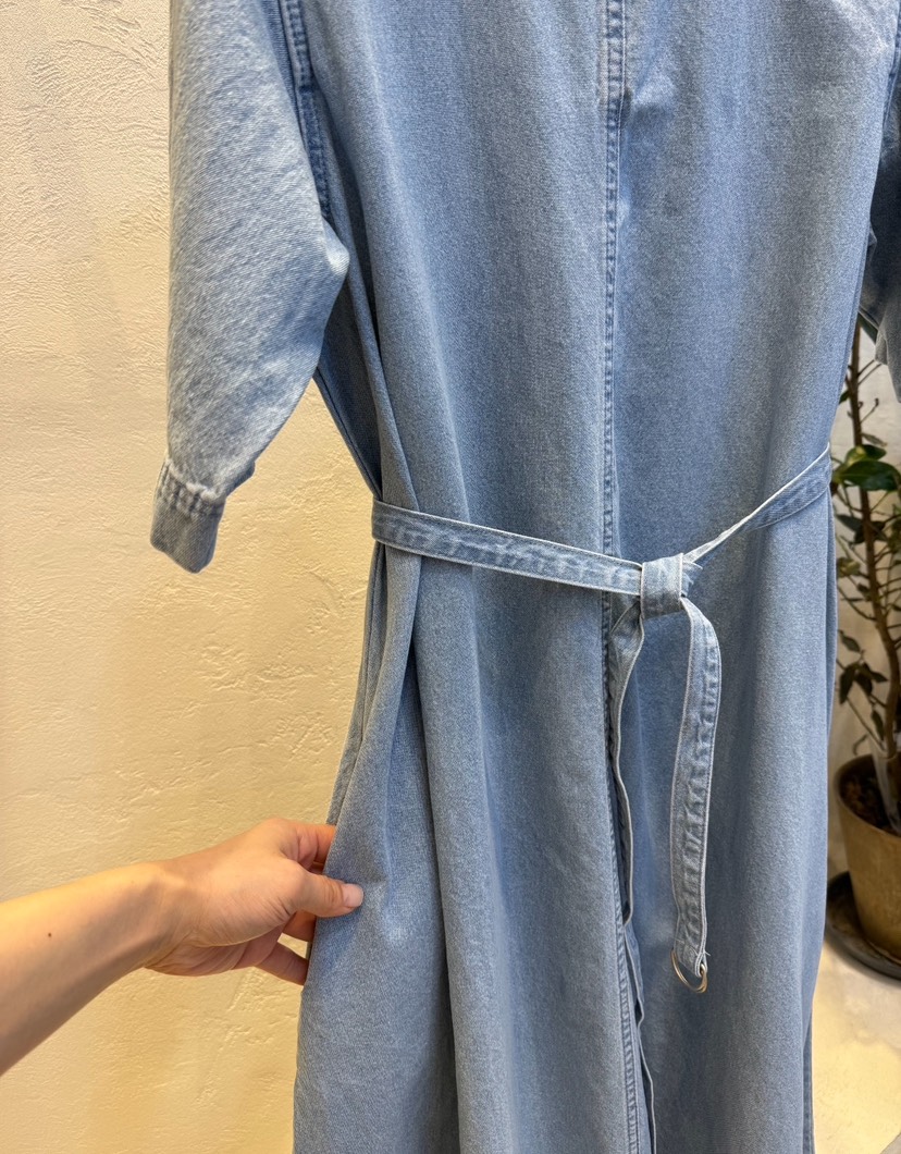 RIAH韓國代購女士新款25春夏職業熱賣推薦人氣時尚連衣裙長款RIAH連衣裙
