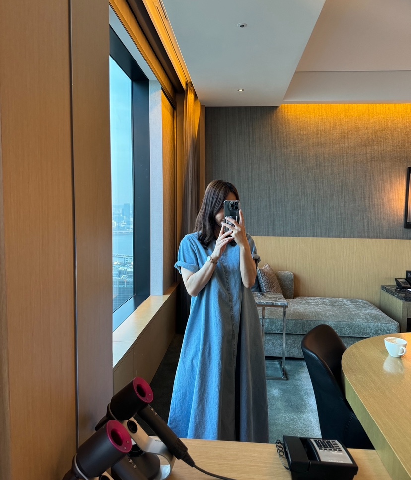 RIAH韓國代購女士新款25春夏職業熱賣推薦人氣時尚連衣裙長款RIAH連衣裙