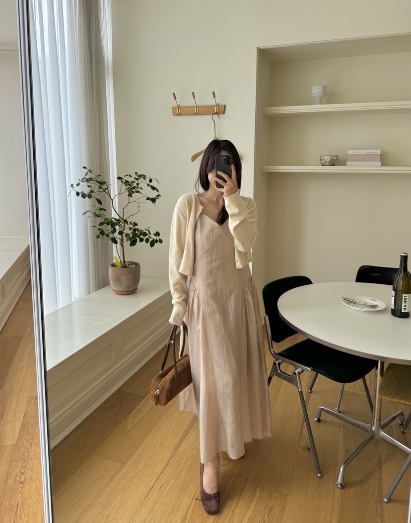 RIAH東大門代購女士新品熱賣職業25春夏時尚推薦真品連衣裙RIAH連衣裙