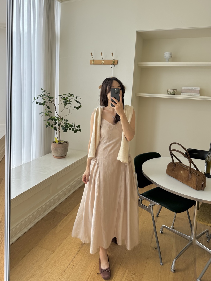 RIAH東大門代購女士新品熱賣職業25春夏時尚推薦真品連衣裙RIAH連衣裙